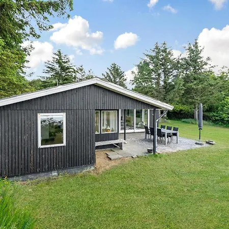 Semesterbostad Beautiful In With Kitchen *