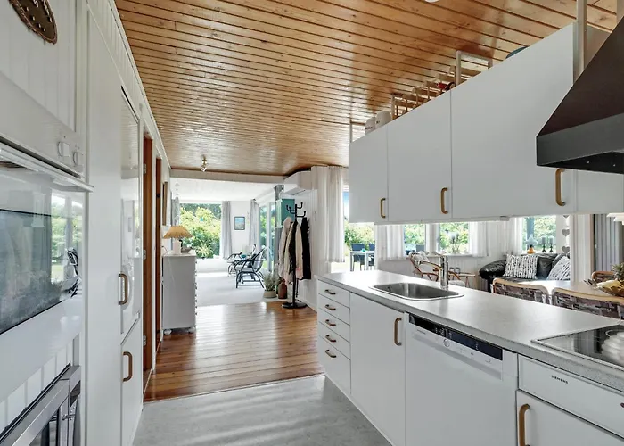 Feriehus Beautiful In With Kitchen Spøttrup